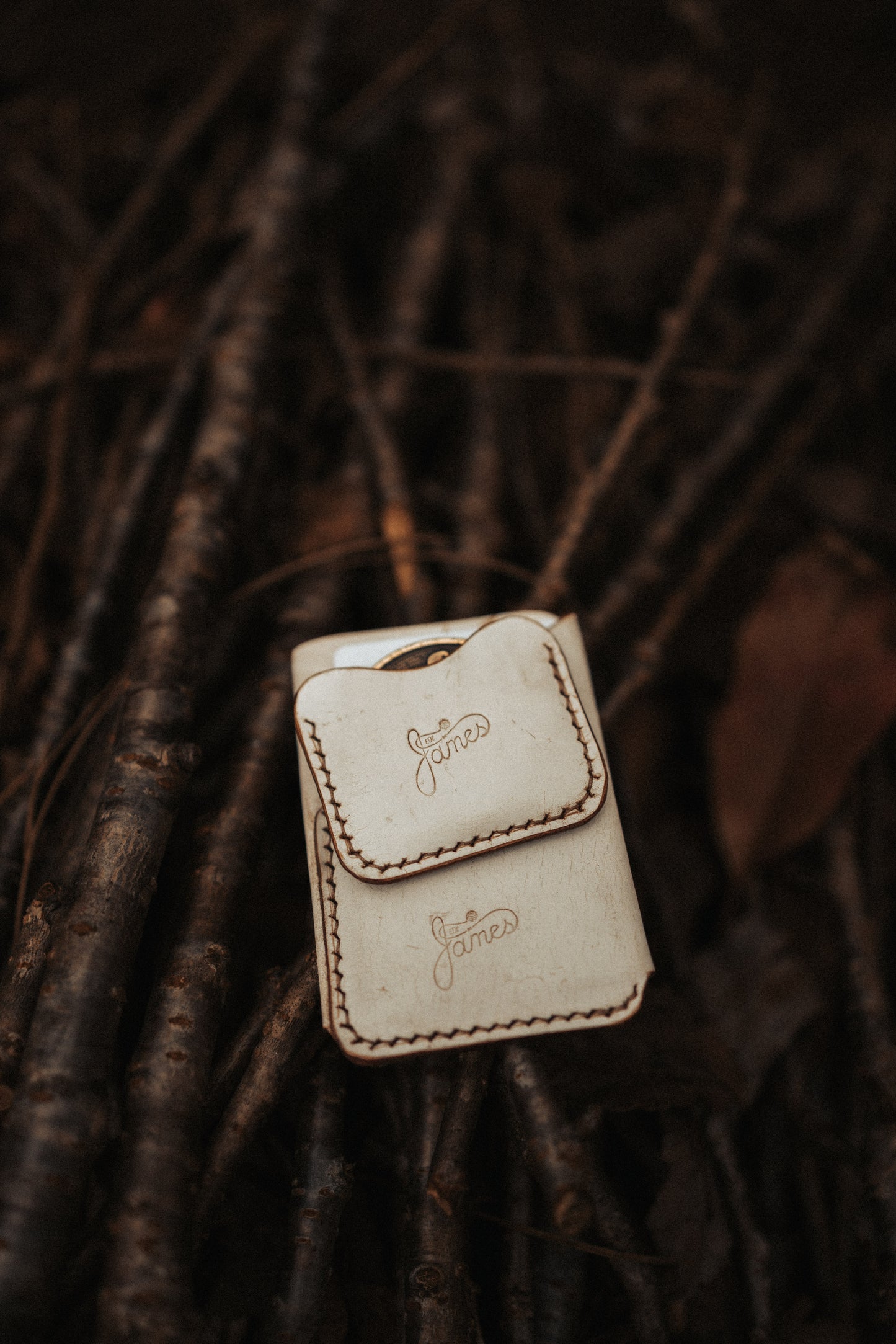 EDC Leather Coin Slip - White Wax Buttero "Burro" - Whisky